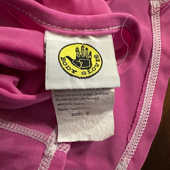 Body Glove Small Dog Rash Guard - Picture 3 of 3